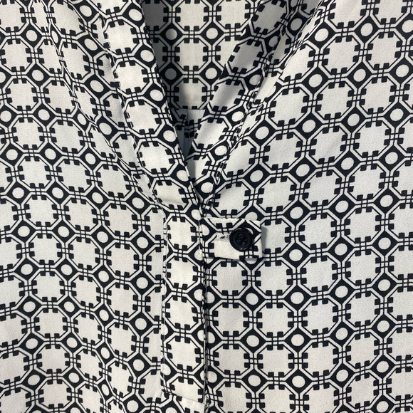 Pleione high low xs black and white blouse - Picture 4 of 9